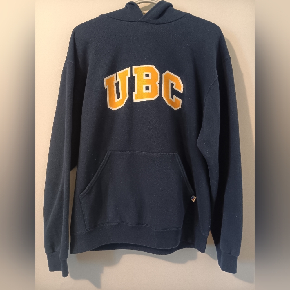 2 For 25$ Russell Athletic Navy Blue Hoodie with Yellow UBC Logo